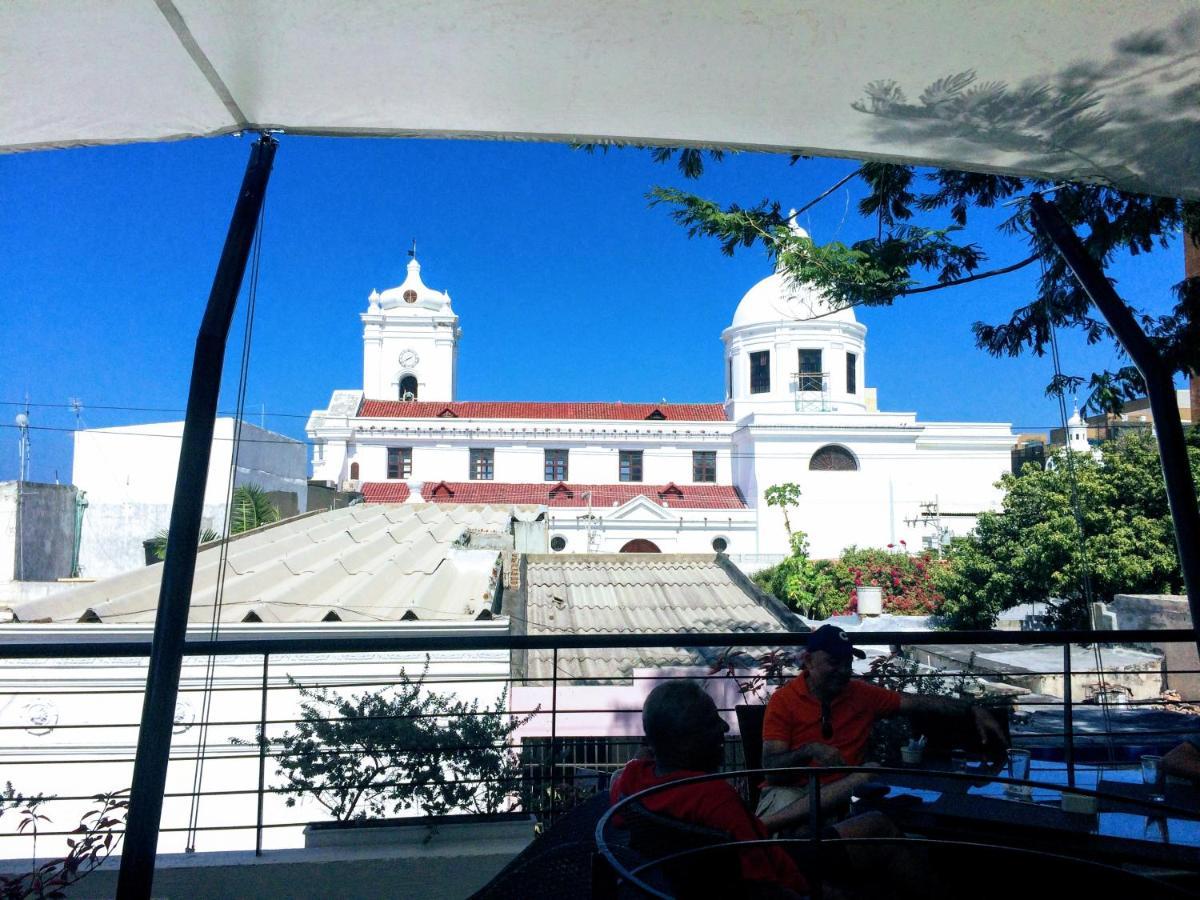 Casa de Leda, a Kali Hotel Santa Marta  Luaran gambar View of the church from the museum
