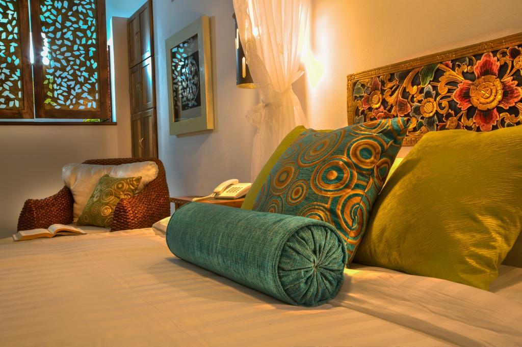 Casa de Leda, a Kali Hotel Santa Marta  Luaran gambar A bolster pillow